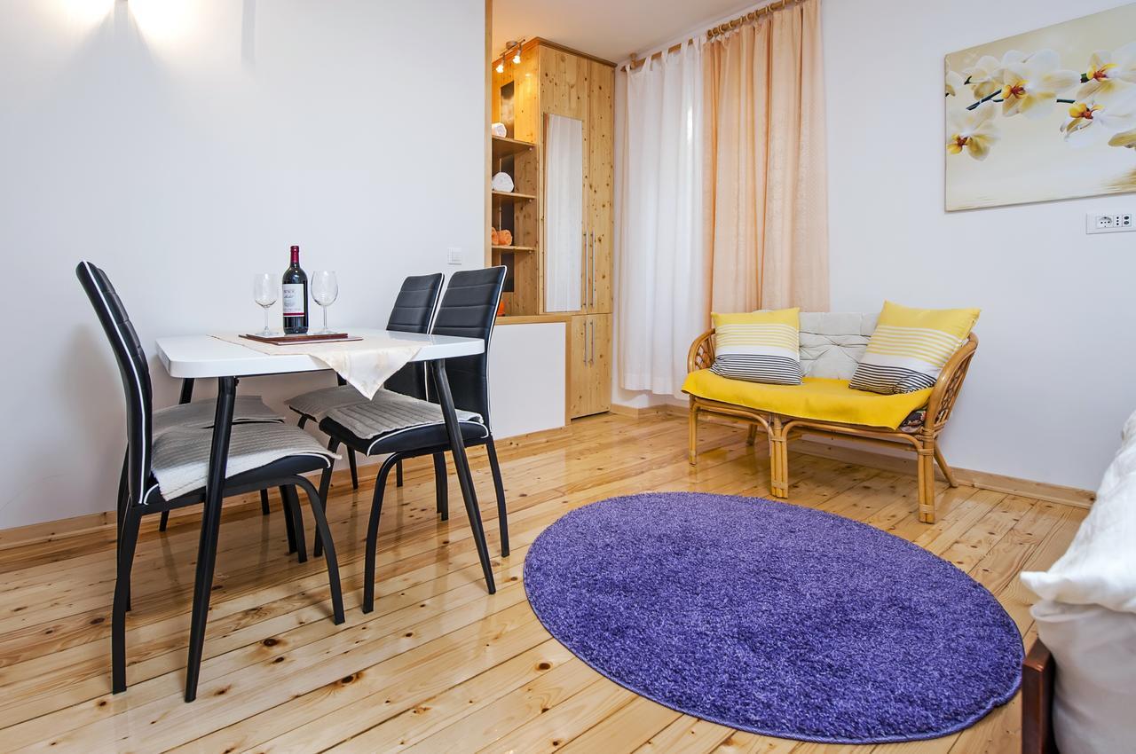 La Svalba Rooms & Studios Rovinj Exterior photo